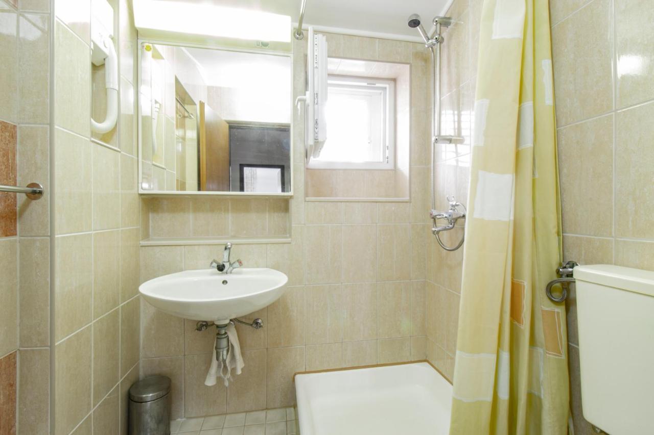 Galapagus Privat Beach & Boat Dock Apartment เมทายนา ภายนอก รูปภาพ