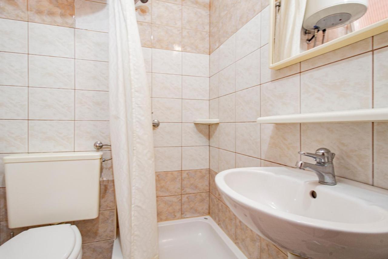 Galapagus Privat Beach & Boat Dock Apartment เมทายนา ภายนอก รูปภาพ